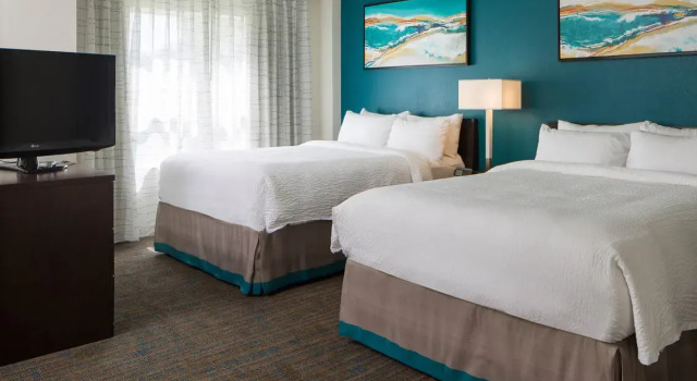 Четырёхместный полулюкс Residence Inn by Marriott Orlando at SeaWorld