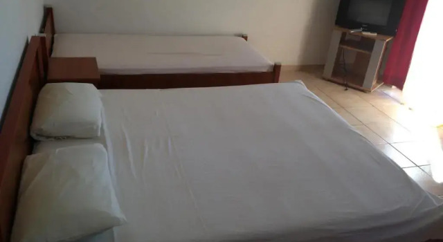 Студия с балконом и с красивым видом из окна Niki Apartments