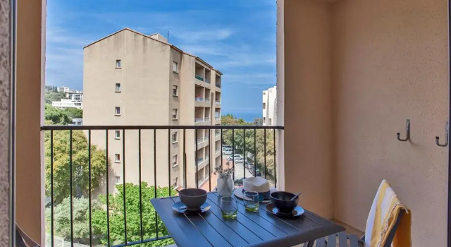 Offre Spécial Bastia Proche Centre Parking, Varaa Hotelli Bastia 