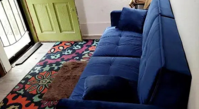 V&J Short Term Rental, Забронировать Отель Отели Луизиана с парковкой, Парковка