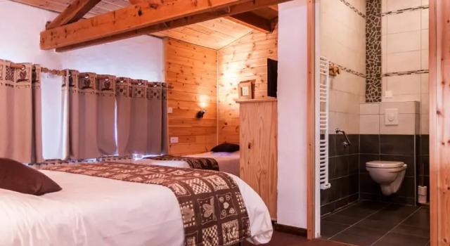 Номер Standard Hotel Spa LEquipe
