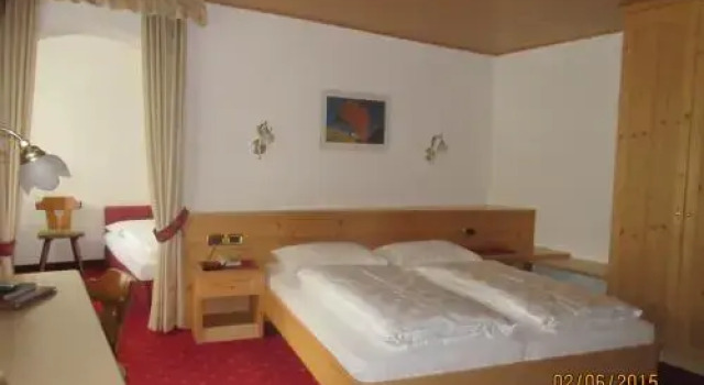 La Majon Apartments, Забронировать Апартаменты/квартира Апартаменты Сельва-ди-Валь-Гардена, рядом с Кресельный подъёмник Фунджейя (нижняя станция), Апартаменты/квартира