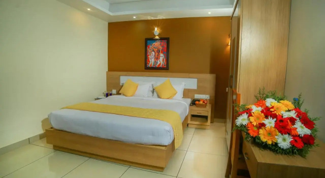 Sree Varshavilas Regency, Book Hotel Guruvayur New Delhi