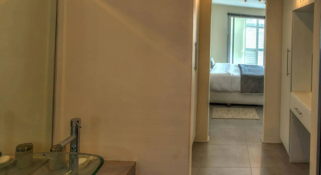 Mouille Point Sea Views, Забронировать Отель Бизнес-отели Кейптауна, рядом с MyCiTi Station Granger Bay, 4* 5*