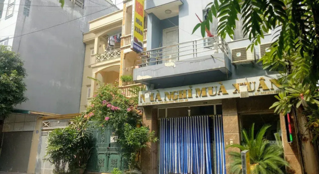 Mùa Xuân Hostel HN - by BAY LUXURY, Забронировать Отель Бадинь Ханой