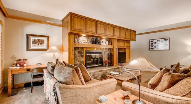 3br  Chateaux Dumont ~kids Ski Free! Walk To Lift 3 Bedroom Condo by RedAwning, Забронировать Апартаменты/квартира Отели Кистон с бассейном, Бассейн