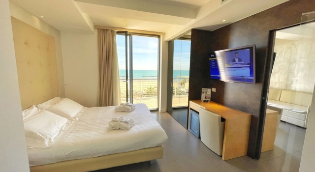 Полулюкс с балконом Hotel Arlecchino