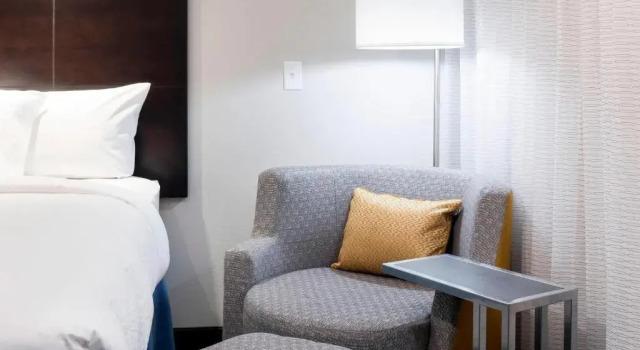 Четырёхместный номер Standard Courtyard by Marriott Dallas Plano/Richardson