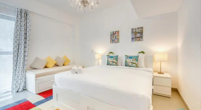 Innovative 1 BR Apartment at Pulse Residence Dubai South by Deluxe Holiday Homes, Забронировать Апартаменты/квартира Отели Дубая с бассейном, Бассейн