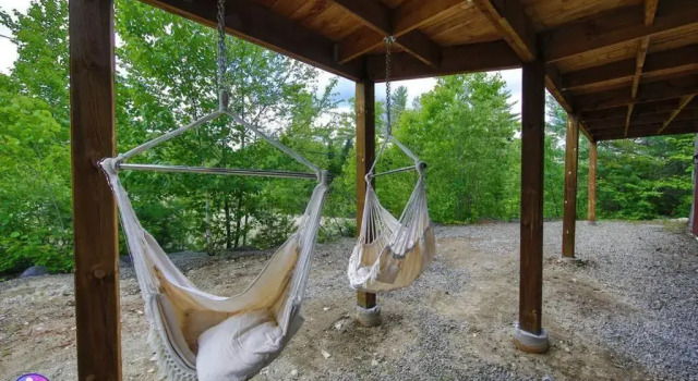 Chalet du Sommet- Pet Friendly- SPA- St-Côme, Réserver Chalet Hôtels SPA à Laurentides, SPA
