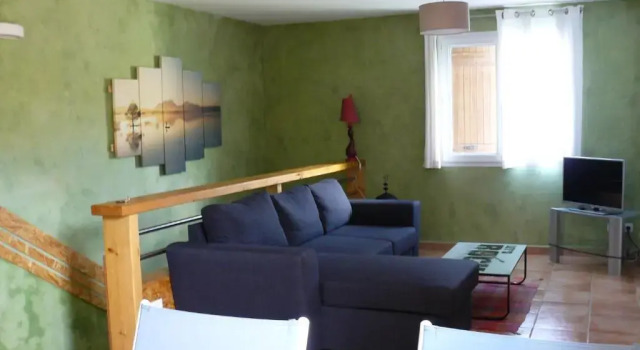 Апартаменты Appartement dans maison Entre Savines et Embrun