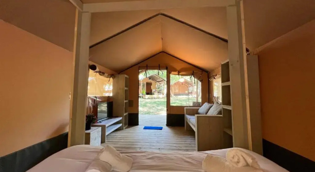 CAMPING ETXARRI, 预订 露营地 Echarri-Aranaz 纳瓦拉