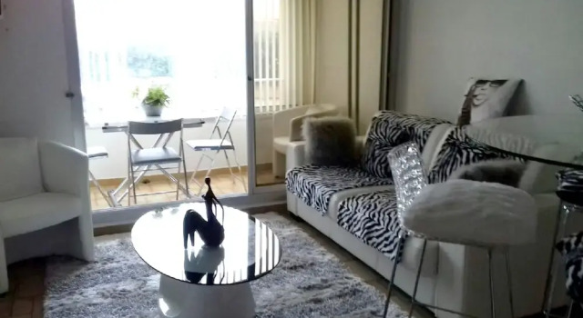 Studio in Agde, With Private Pool and Furnished Terrace - 50 m From th, Book Hotel Agde Canal du Midi