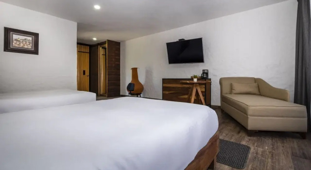 Четырёхместный номер Standard с видом на сад Hotel Boutique Camino Del Bosque
