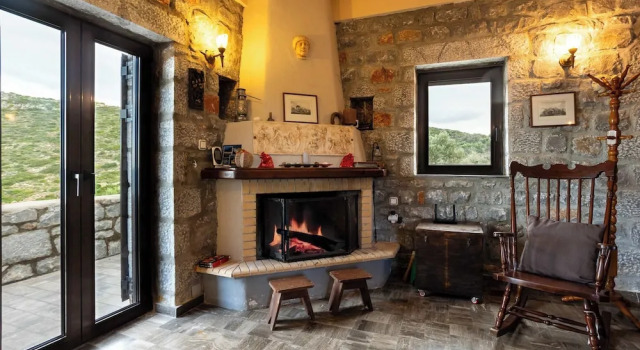 Taenarioum Antico - Mani Stone Tower with Sea View, Book Villa Cottages in Lakonia, Cottage