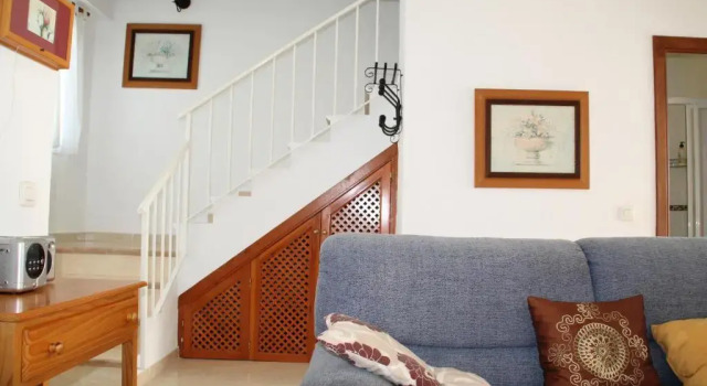 Casa Pino Spainsunrentals 1045, Забронировать Отель Отели Нерха с бассейном, рядом с Пляж Бурриана, Бассейн