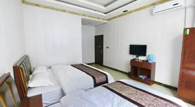 Libo Yixuan Inn
