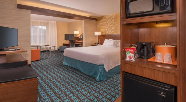 Двухместный люкс Fairfield Inn & Suites by Marriott Easton