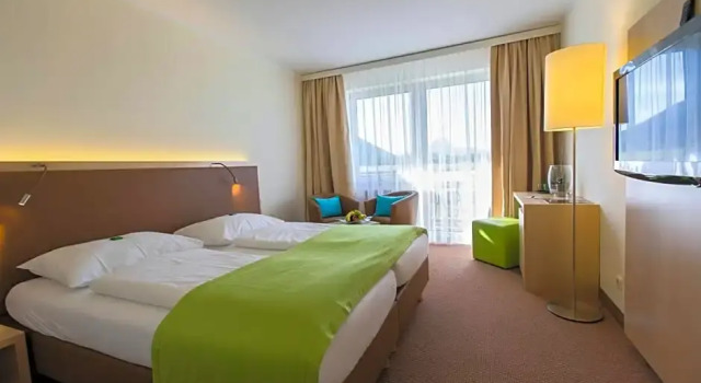 Номер Standard Hotel Momentum