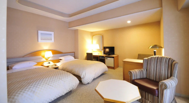 Palace Hotel KAKEGAWA, Boek Hotel Hotels in Tokai met parkeren, Parkeren
