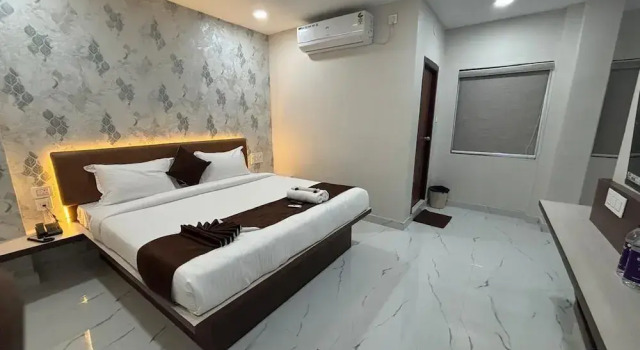Номер Comfort Hotel Mithra Grand