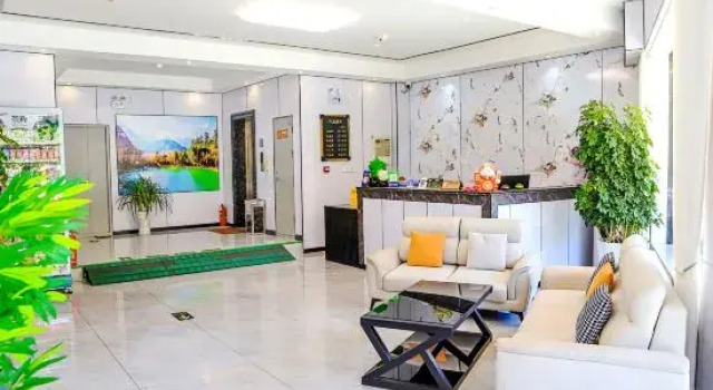 Jiaxing  Hotel, Rezervovat Hotel Hotely v Longnan s parkováním, Parkování