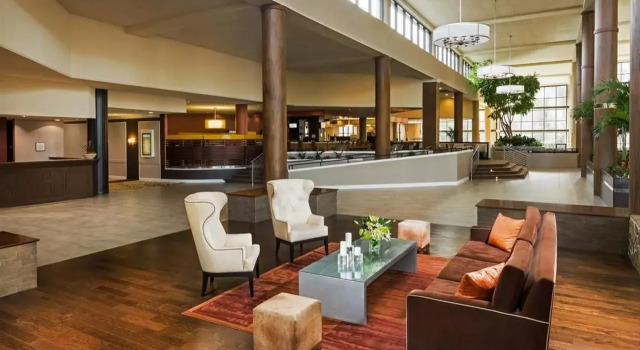Sheraton Charlotte Airport Hotel, Брондау Қонақ үй Шарлотт Солтүстік Каролина