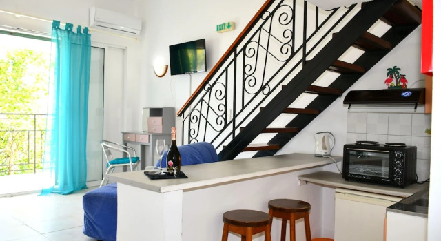 Номер Standard Дуплекс с балконом Utopia Kavos Hotel
