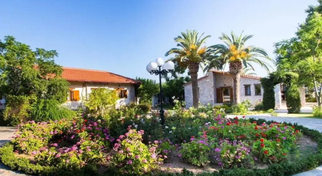 Вилла Seafront Luxury Villa w 5-en Suite BR BBQ