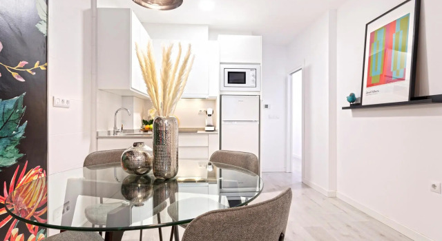 Suites Campo del Príncipe by Maxi Hoteles, Забронировать Апартаменты/квартира Гранада Granada Province, рядом с Музей народных традиций и искусств Los Tiros de Granada