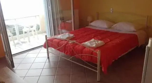Olympic View Guesthouse, Забронировать Отель Kalámion Западный Крит