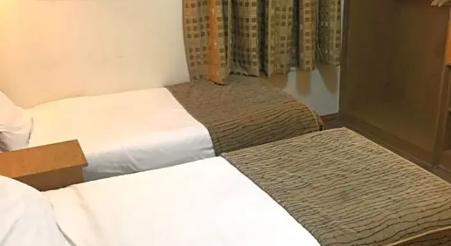 Standard Kolmen hengen huone Crescent Hotel