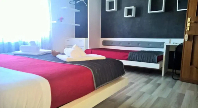 Трёхместный номер Standard с видом на бассейн Residence Villa Rosa dei Venti