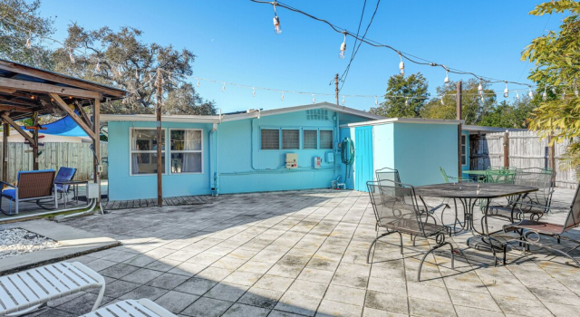 Sun & Sand in St Pete! Family Home w/ Tiki Bar, Rezerwuj Dom wakacyjny Wille w Pinellas County, Willa
