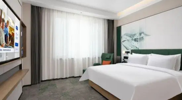Двухместный люкс Hampton by Hilton Kuitun