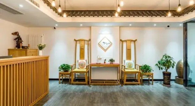 Jinan Yuanshe Wangquan Homestay (Heihuquan Daming Lake Branch), Забронировать Отель Цзинань Шаньдун, рядом с Shandong Science And Technology Museum