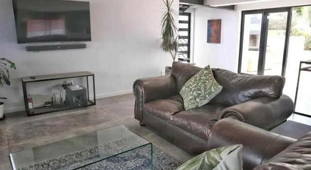 IMOYO INN Luxury Ocean View family house Sandbaai