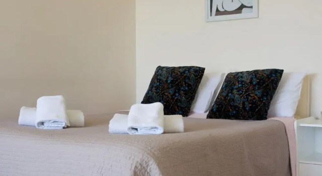 Opera Exclusive Studio, Boek Appartement Germasogeia 