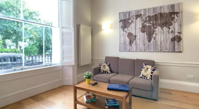 Апартаменты Цокольный этаж Queen Victoria Apartments