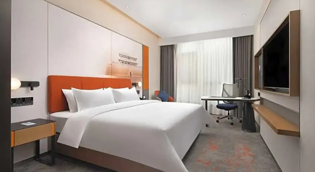 Hampton by Hilton Qingzhou, Rezerwuj Hotel Hotele w Qingzhou z parkingiem, Parking