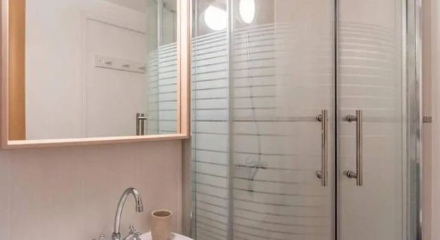 Appartement au calme + parking, Забронировать Апартаменты/квартира Кан 
