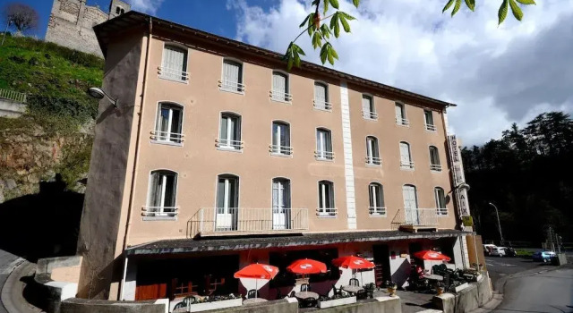 Logis Hôtel de la Paix, Prenota Hotel Saint-Nectaire 
