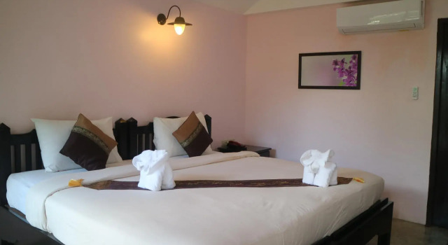 Бунгало с видом на сад Chang Cliff Resort