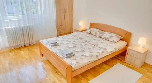 MILICA 65m2, Free parking & Wi-fi, Забронировать Отель Нови-Сад Воеводина