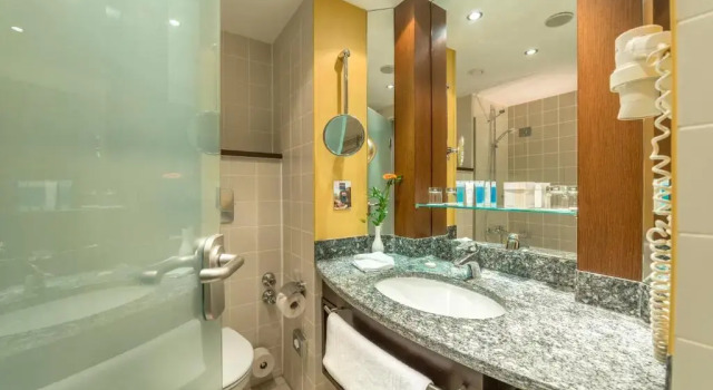 Полулюкс Hotel Frankfurt Niederrad