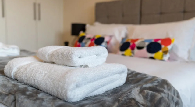 Апартаменты Deluxe с 2 комнатами London Heathrow Serviced Apartments