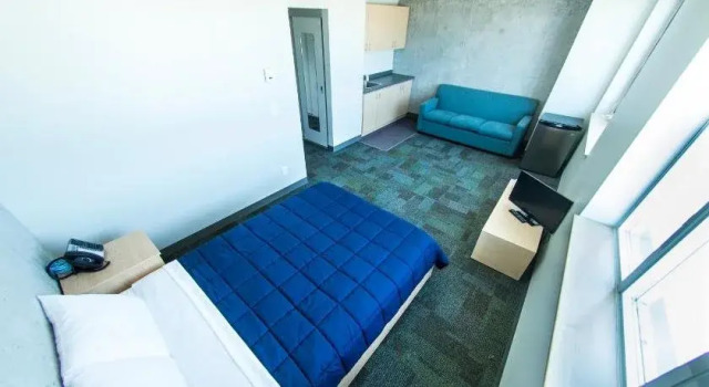 Lakehead University Residence and Conference Centre, Book Hotel Hoteller i Orillia med parkering, Parkering