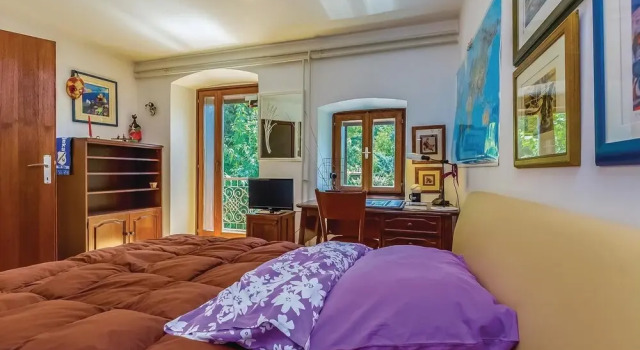 Amazing Home in Kostrena With Wifi and 4 Bedrooms, Забронировать Отель Кострена Приморско-Горанская жупания