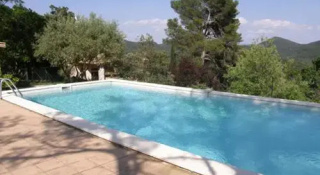 Gîtes du Mas Icard, Rezerwuj Apartament Hotele w Cévennes z basenem, Basen