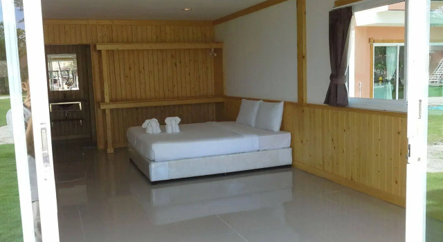 Z-Touch Lipe Island Resort